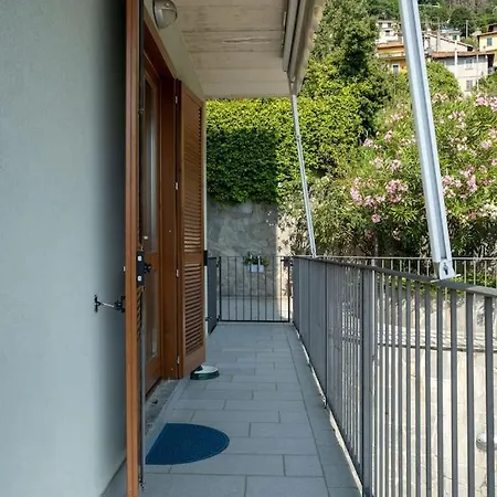 Casa May- Terrace, Lake View - Wifi - Parking Apartment